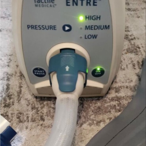 Tactile Medical entre’ full leg short - Picture 2 of 3